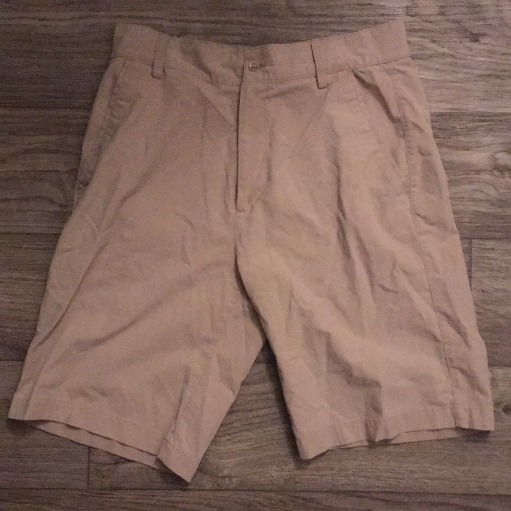 Tan khaki Antigua shorts size 32